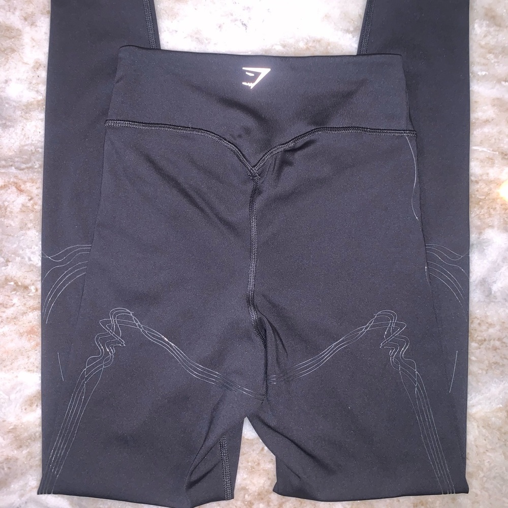 Gymshark size XS reversible leggings